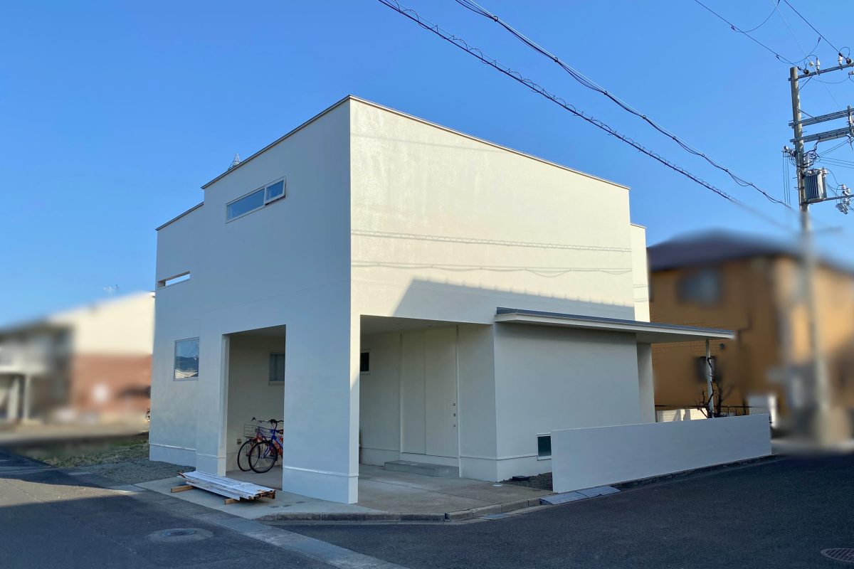 住宅塗装｜丁寧な下地補修で、美しさと耐久性を両立した外壁塗装