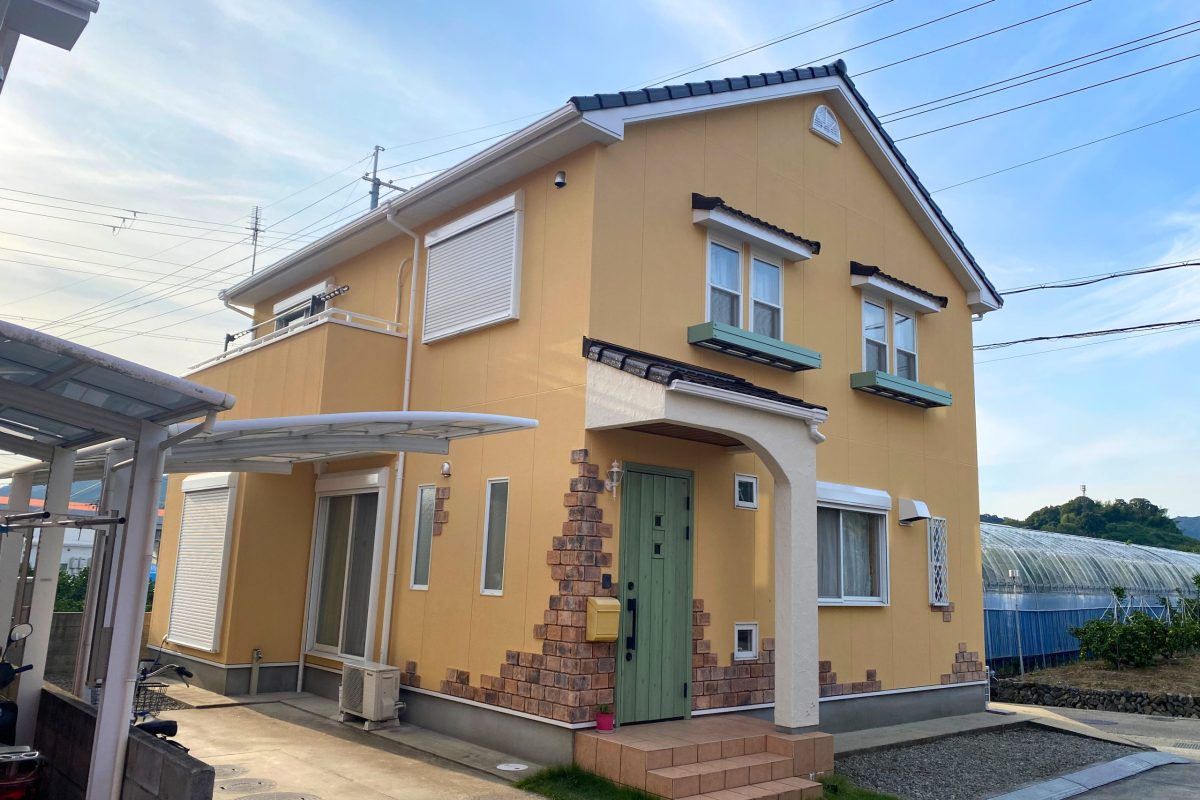 住宅塗装｜ジョリパットフレッシュ∞で華やかに彩ったおしゃれな外壁