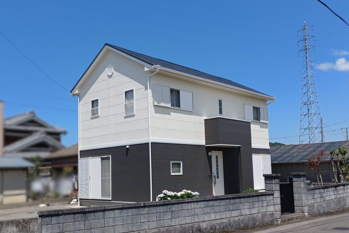 住宅塗装｜高耐候・遮熱で魅せるホワイト×グレー