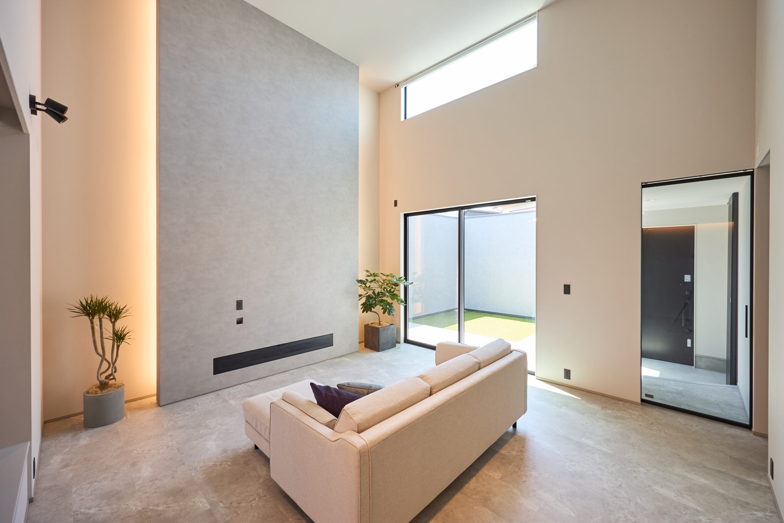 開放感と抜け感で洗練されたLDK空間