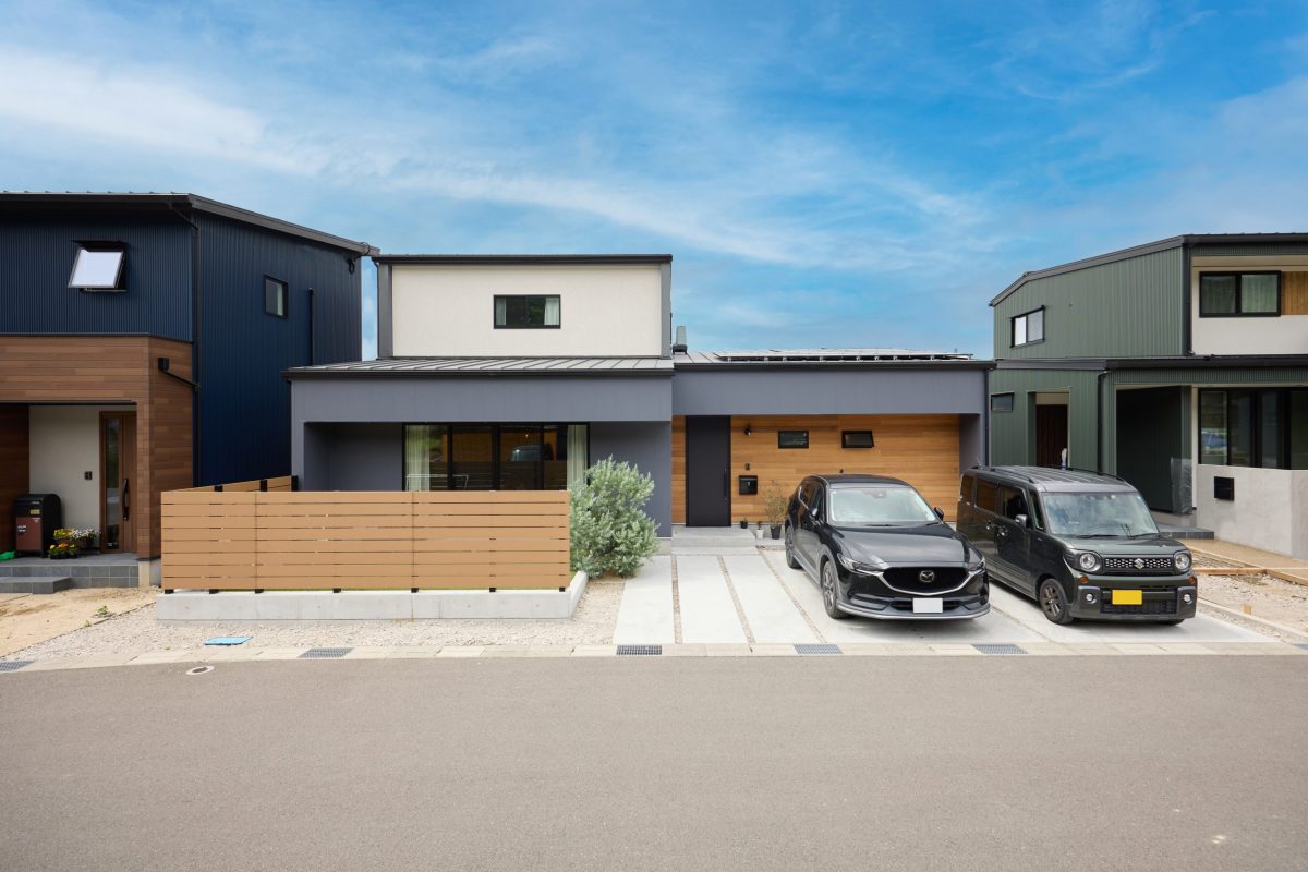 機能美を追求したほぼ平屋