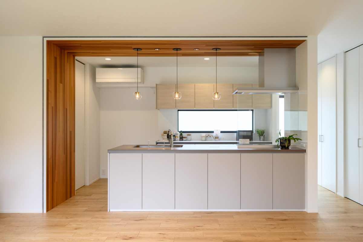 美しさ際立つグレージュハウス